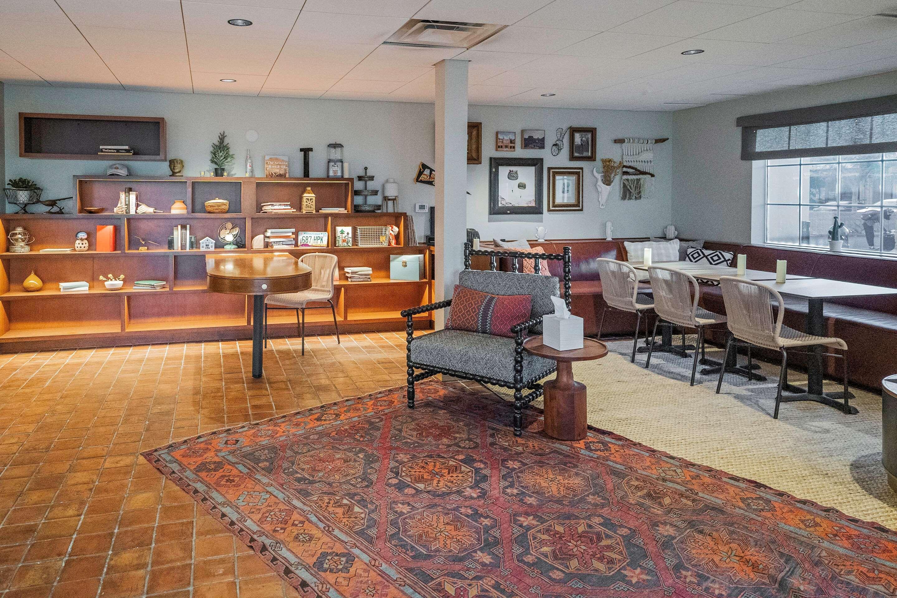 La Quinta Inn & Suites By Wyndham Tempe University, Phoenix Экстерьер фото