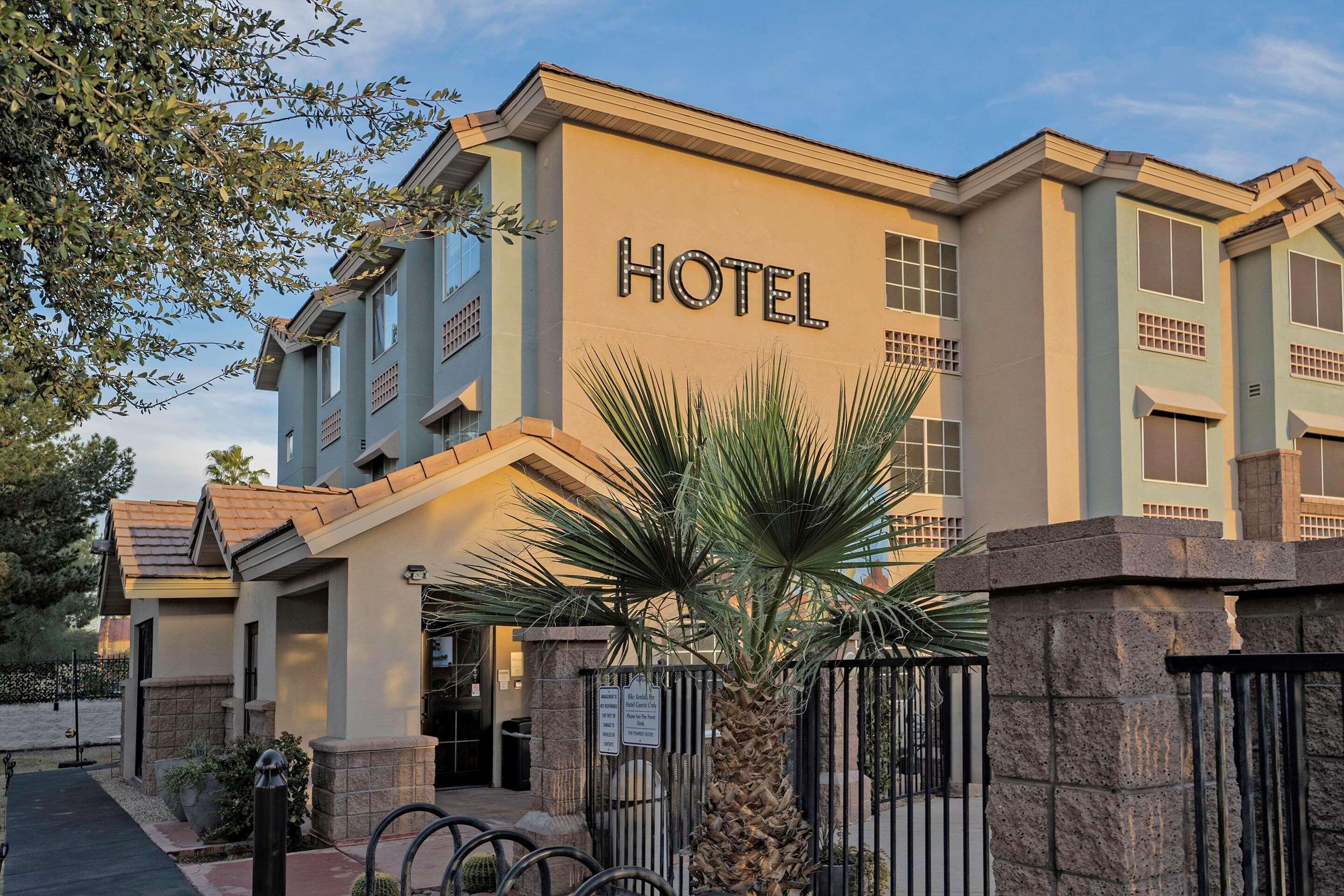 La Quinta Inn & Suites By Wyndham Tempe University, Phoenix Экстерьер фото