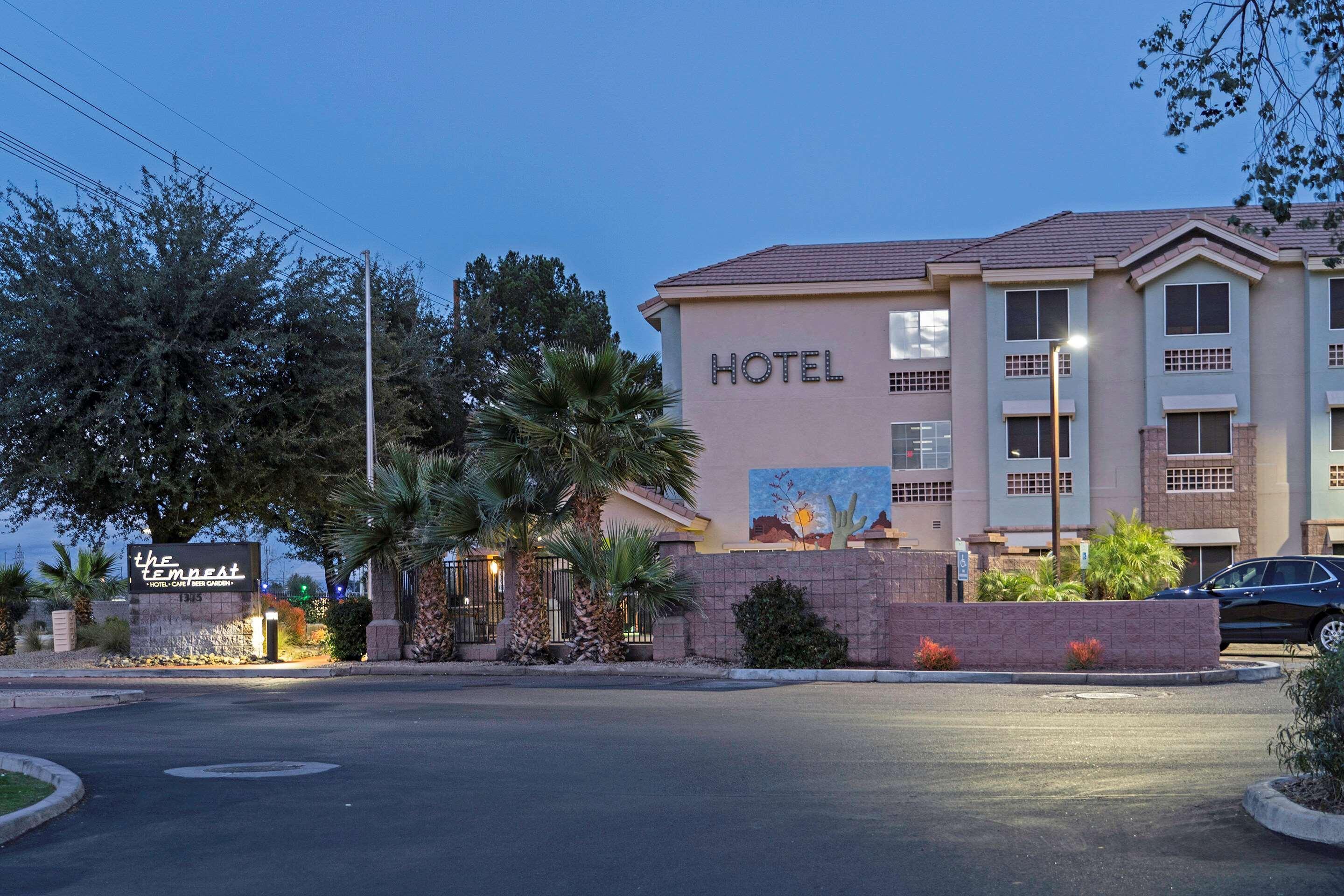 La Quinta Inn & Suites By Wyndham Tempe University, Phoenix Экстерьер фото