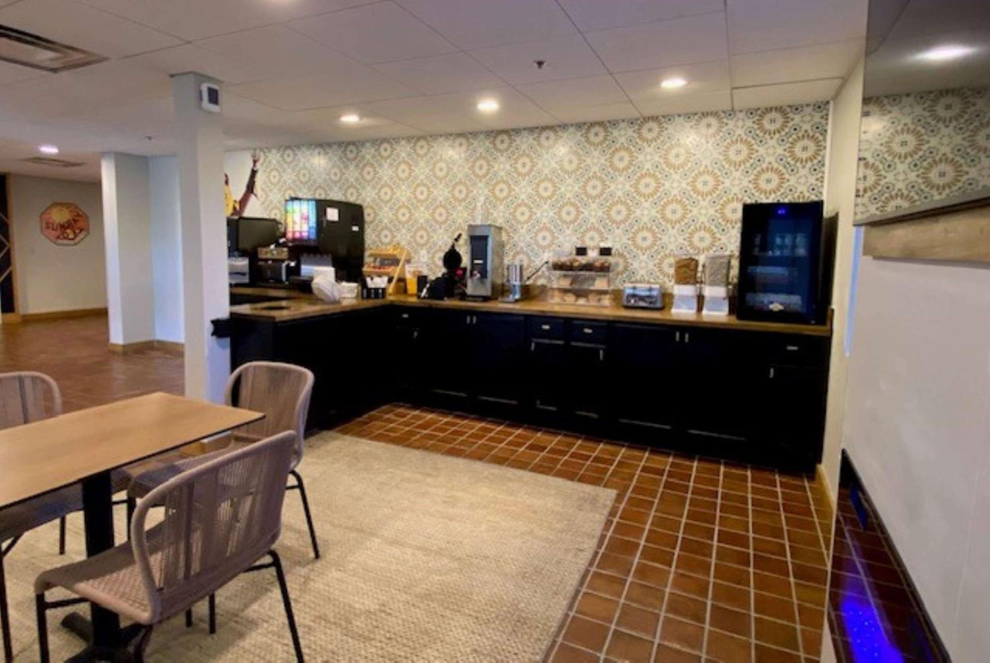 La Quinta Inn & Suites By Wyndham Tempe University, Phoenix Экстерьер фото