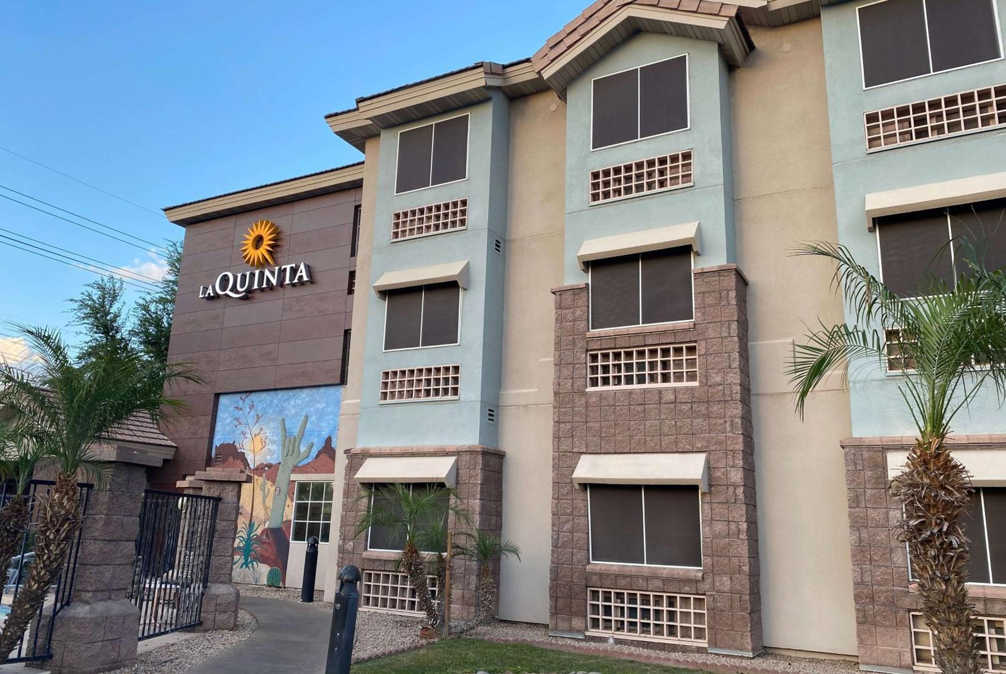 La Quinta Inn & Suites By Wyndham Tempe University, Phoenix Экстерьер фото